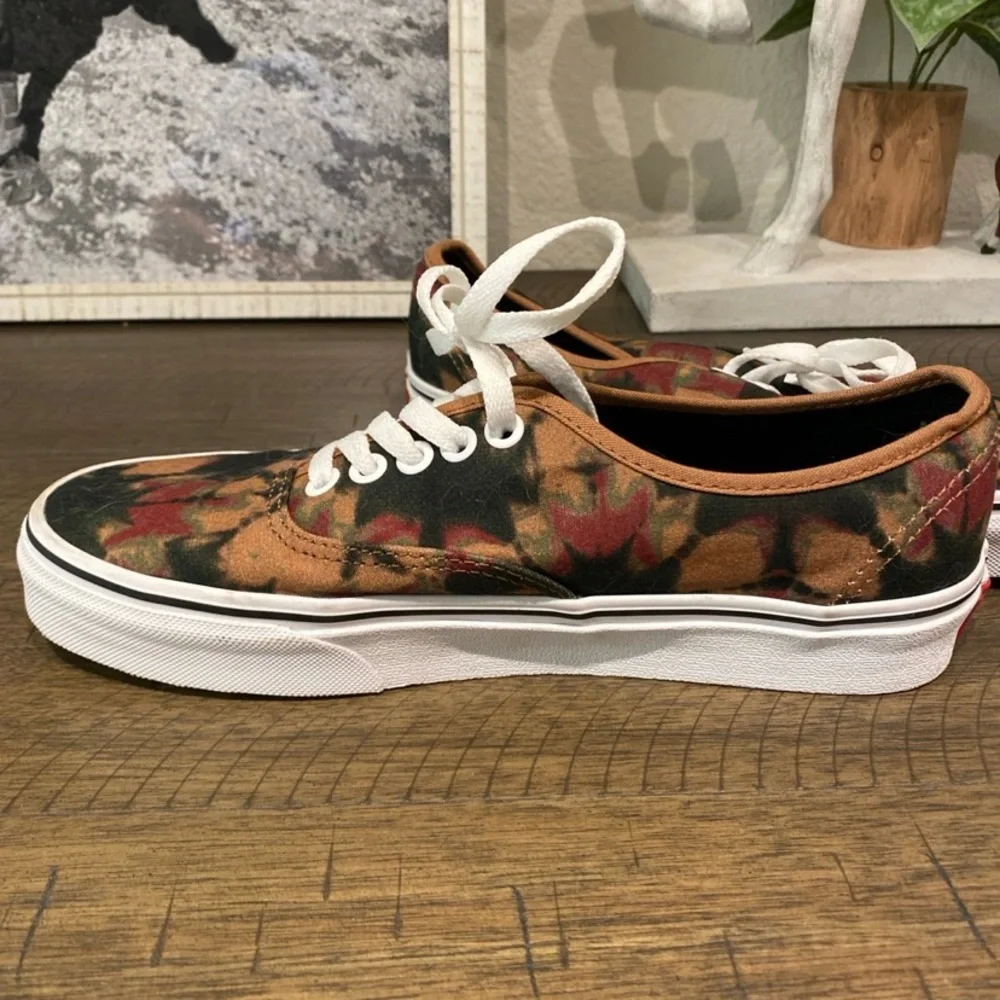 Vans Multicolor Women's Sneakers - Picture 4 of 6